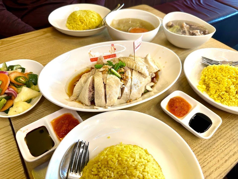 KTMW (KATONG MEI WEI) chicken rice tea-cafe